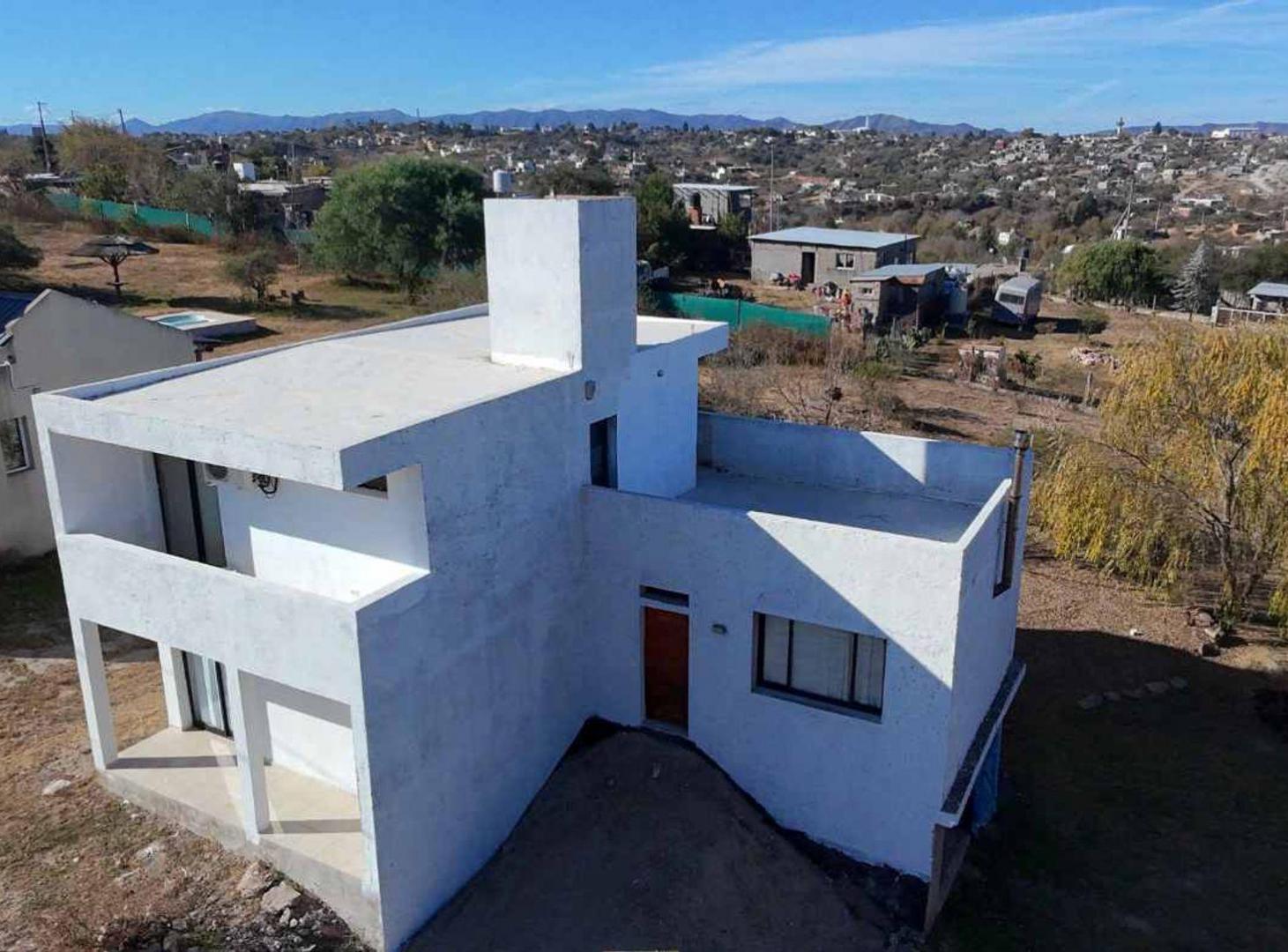 Foto de VENTA CASA ESTANCIA VIEJA 3 DORM 2 BAÑOS TERRAZA, imagen 1