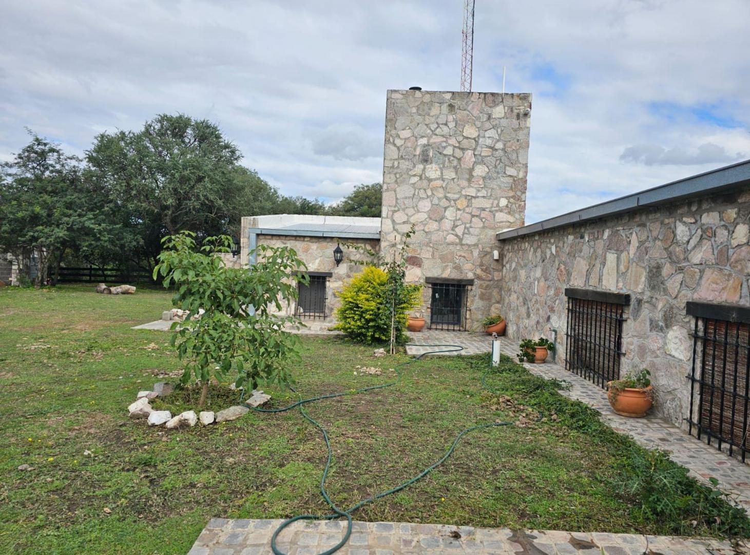 Foto de VENTA CASA DISEÑO 2HAS CHACRA LOS MOLLES LA GRANJA, imagen 1