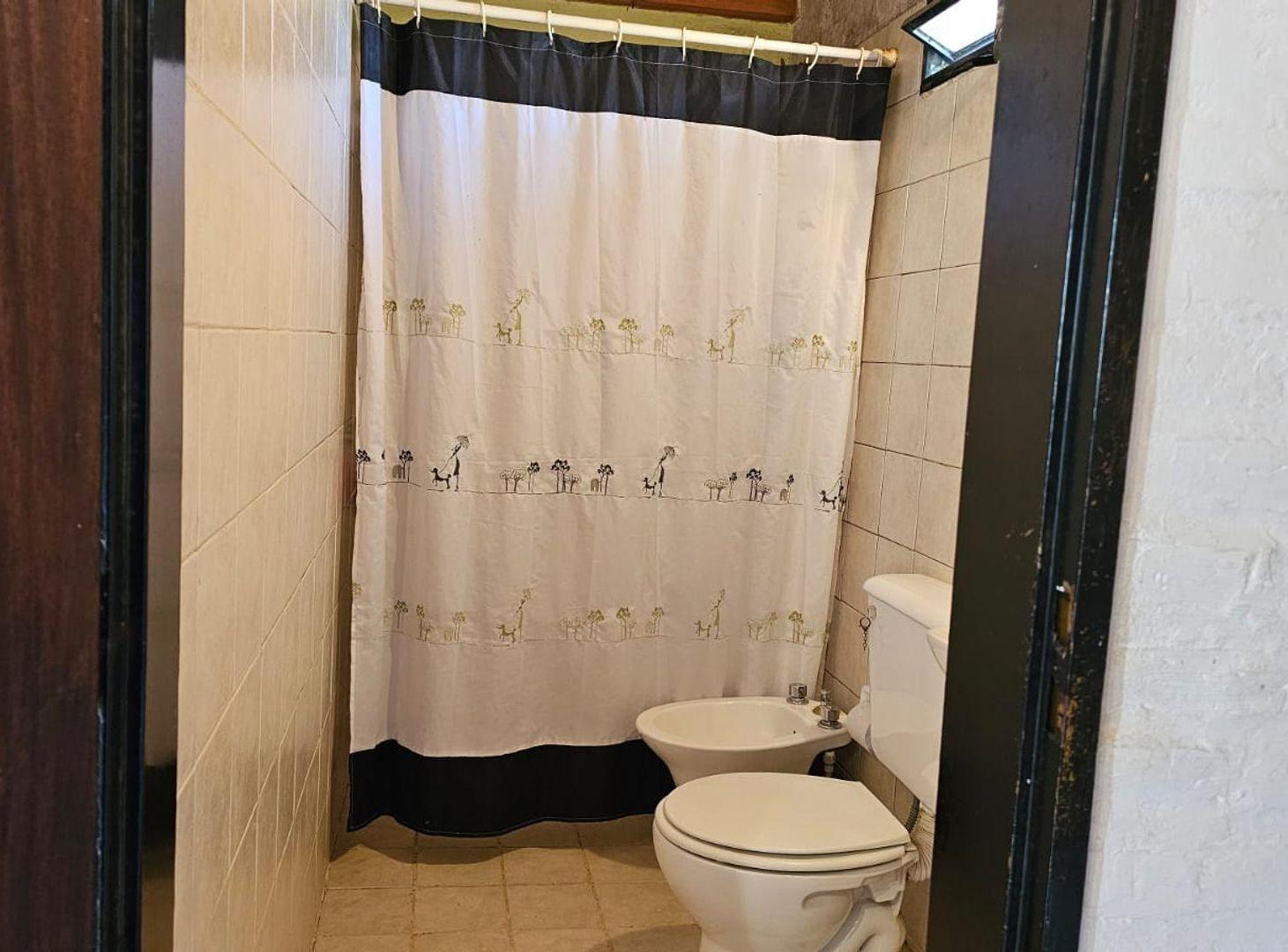Foto de VENTA DE CASA EN CAPILLA DEL MONTE CON ESPACIO MUL, imagen 1