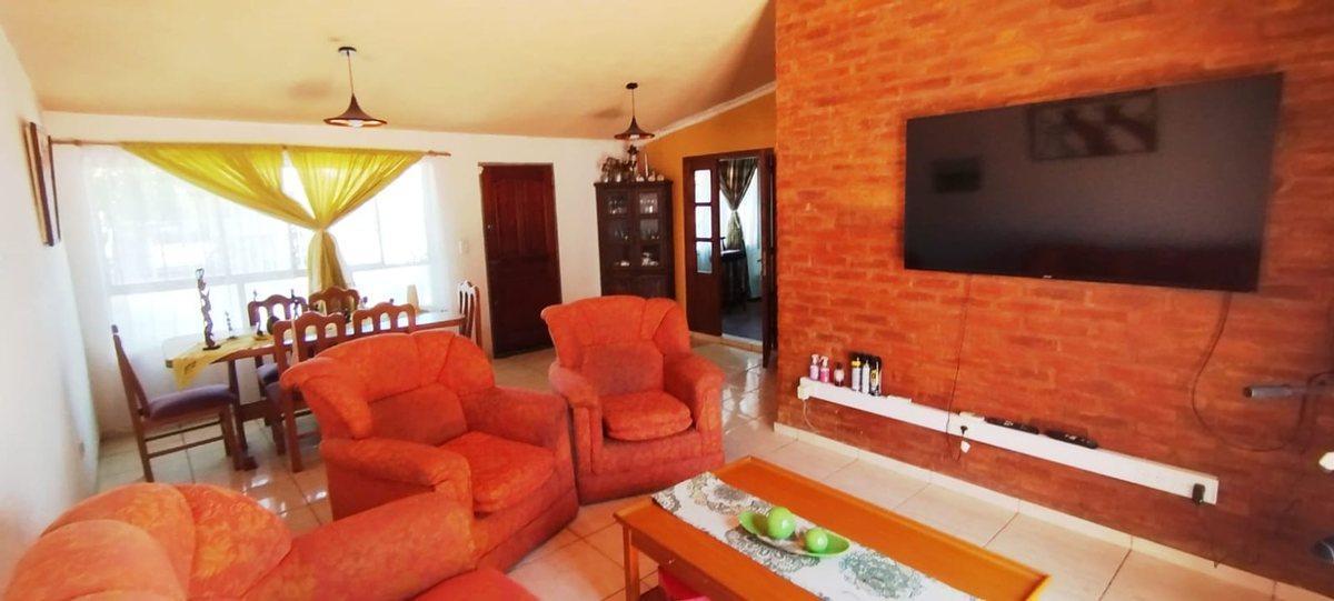 Foto de VENTA CASA MARQUEZ DE SOBREMONTE 3 DORMITORIOS, imagen 2