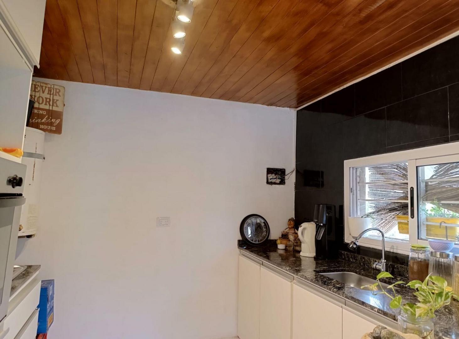 Foto de VENTA 2 CASAS B LOS CIGARRALES.MENDIOLAZA, imagen 2