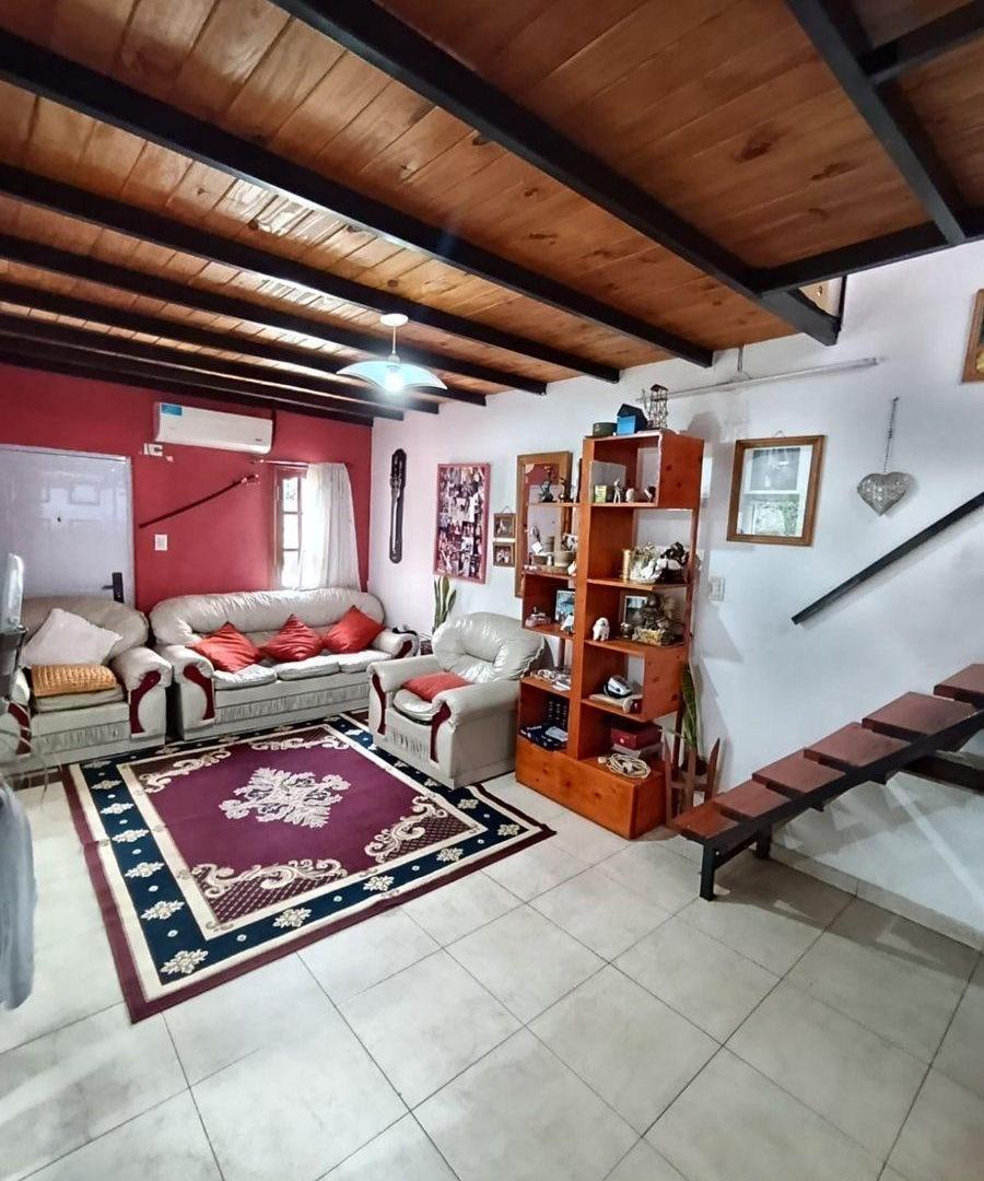 Foto de VENTA COMPLEJO CASA Y 2 DUPLEX JESUS MARIA CORDOBA, imagen 4