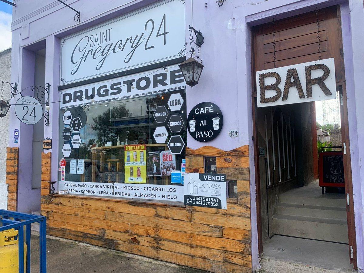 Foto de VENTA LOCAL COMERCIAL Y DEPTO CENTRICO COSQUIN, imagen 3