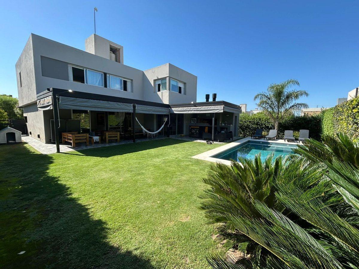 Foto de Venta Casa Premium La Morada Villa Allende, imagen 1