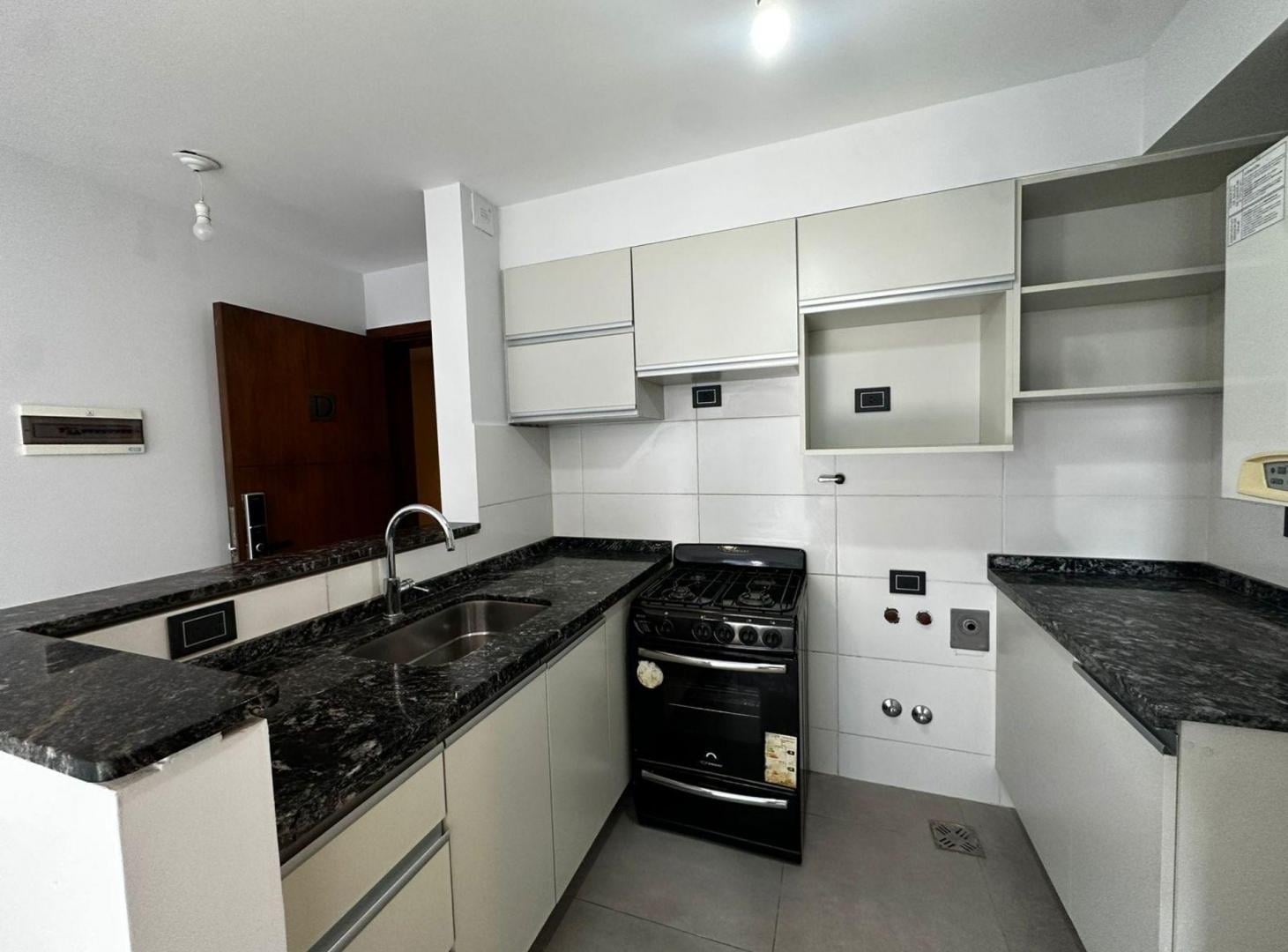 Foto de Alquiler Opera luxury depto 1 dormi con cochera, imagen 1