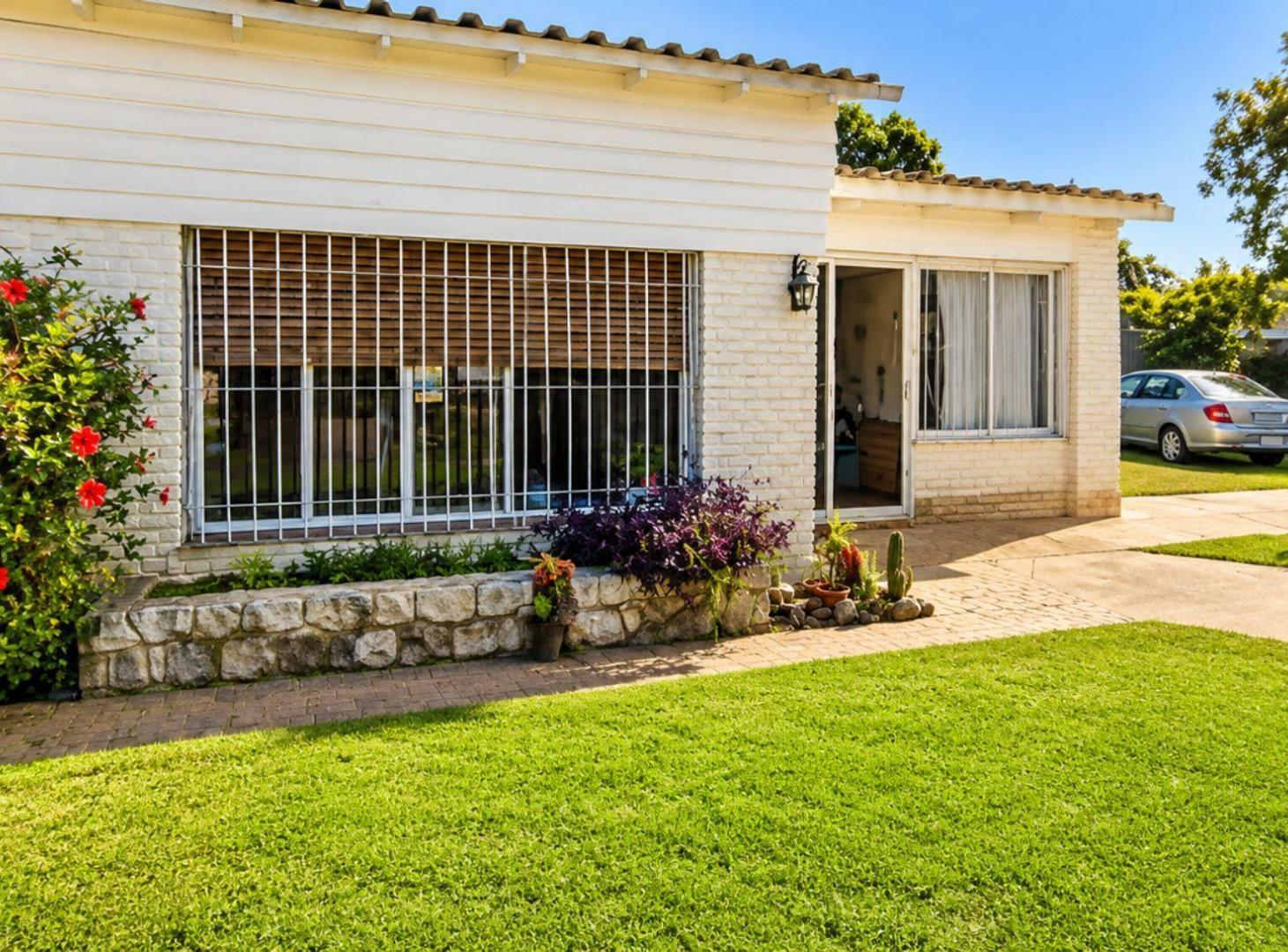 Foto de VENTA CASA 3 DORM GRANJA DE FUNES APTO CREDITO, imagen 1