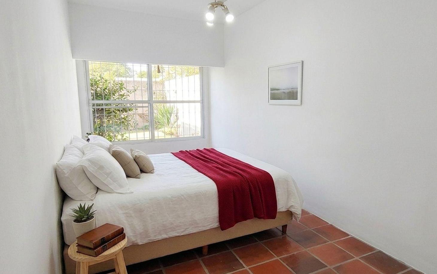 Foto de VENTA CASA 3 DORM GRANJA DE FUNES APTO CREDITO, imagen 2