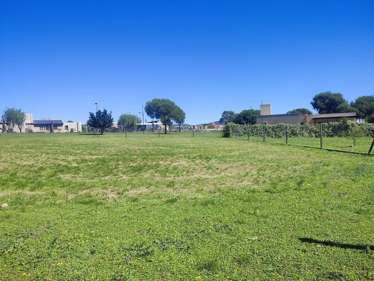 Foto de VENTA TERRENO VALLE DEL GOLF MALAGUEÑO 868 m2, imagen 2