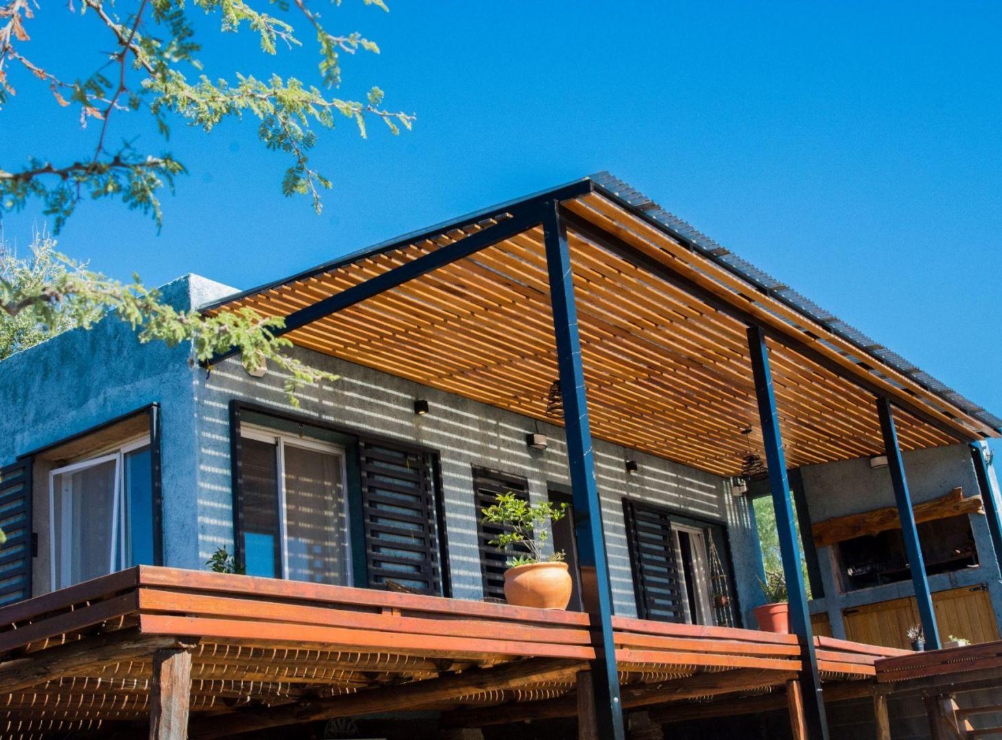 Foto de VENTA CASA SIQUIMAN 2 DORMITORIOS PILETA, imagen 1