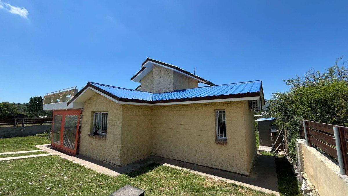 Foto de VENTA CASA 3 DORM VISTA A SIERRAS HUERTA GRANDE, imagen 5