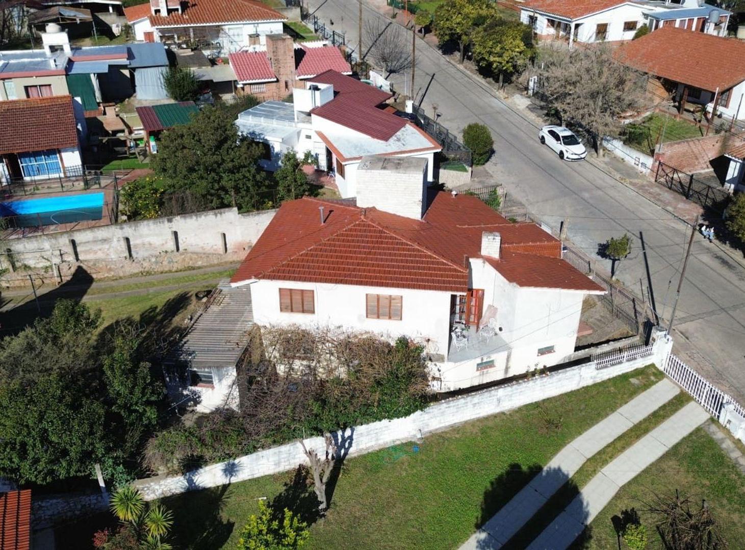 Foto de VENTA CASA 3 DORMIS MÁS 2 DEPARTAMENTOS CARLOS PAZ, imagen 4