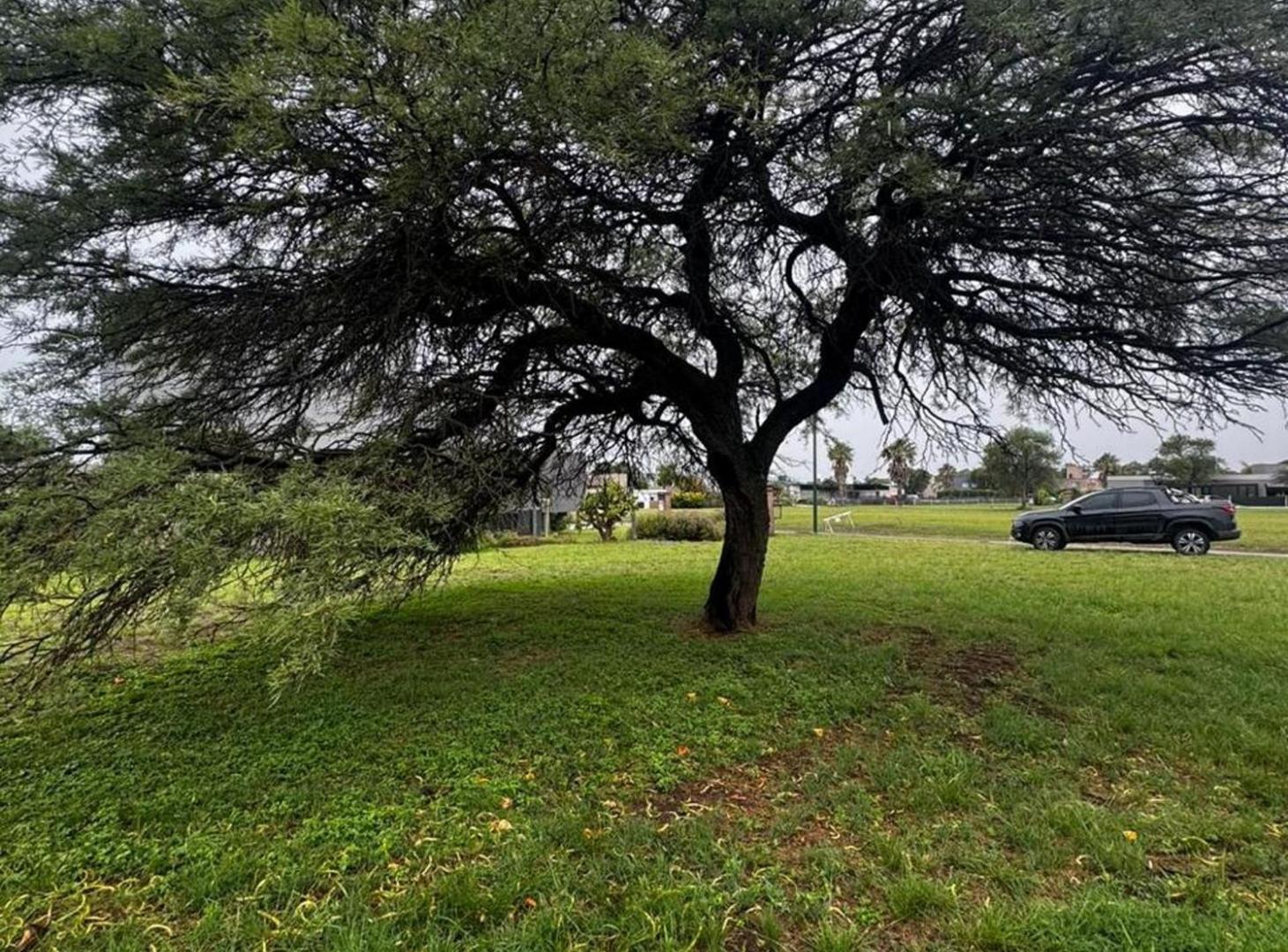 Foto de VENTA LOTE 805MTS VALLE DEL GOLF, imagen 2