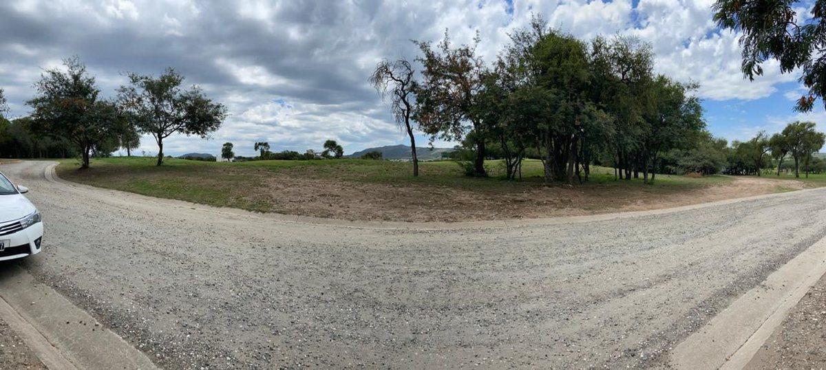Foto de Venta Lote Valle del Golf 1580 Metros, imagen 2