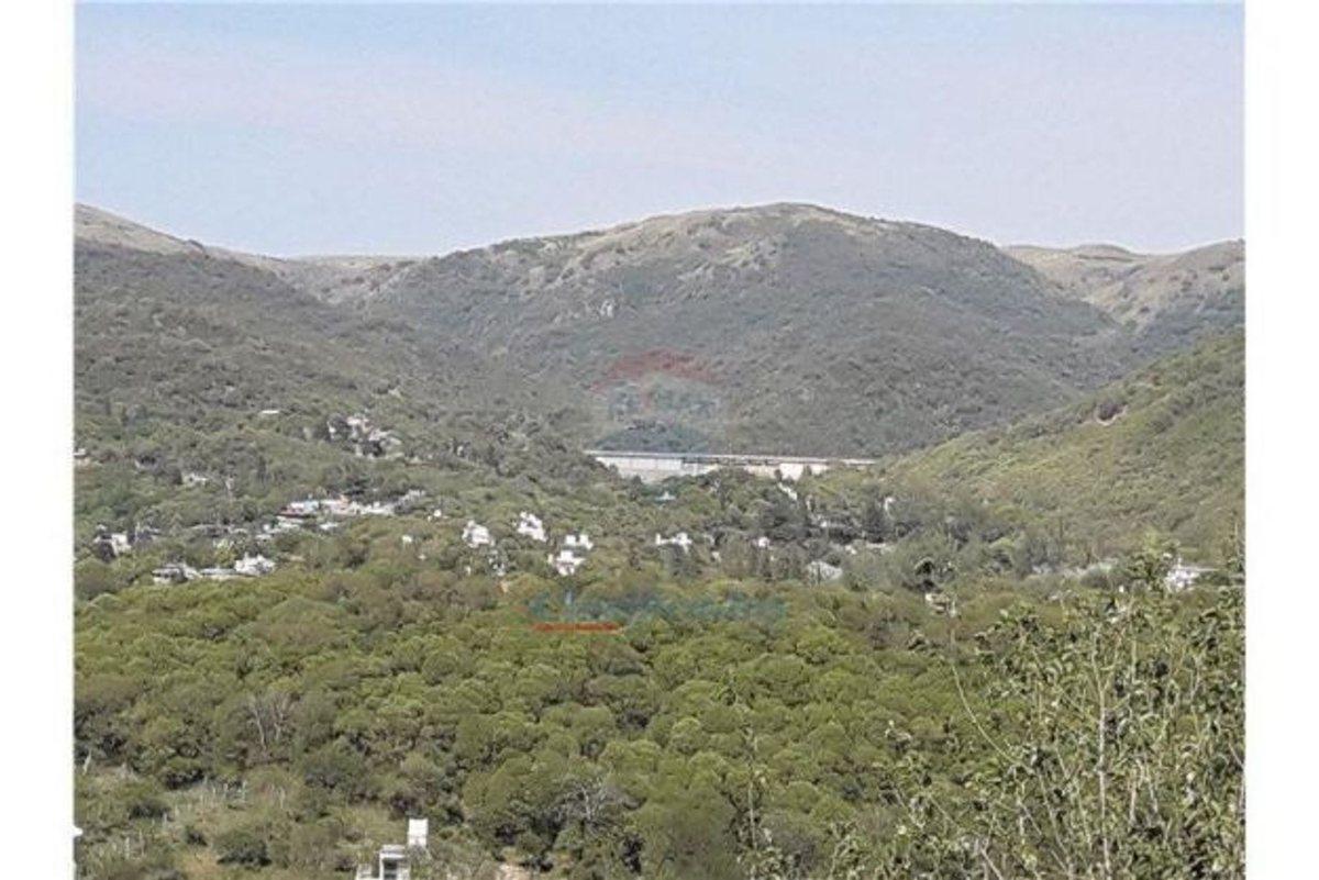 Foto de VENTA LOTE 691M2 LA LUCINDA CNO CUAD RIO CEBALLOS, imagen 1