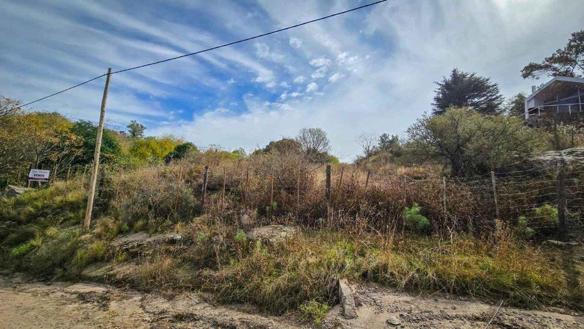 Foto de SE VENDE TERRENO DE 7.017 M² VILLA PARQUE SIQUIMAN, imagen 5