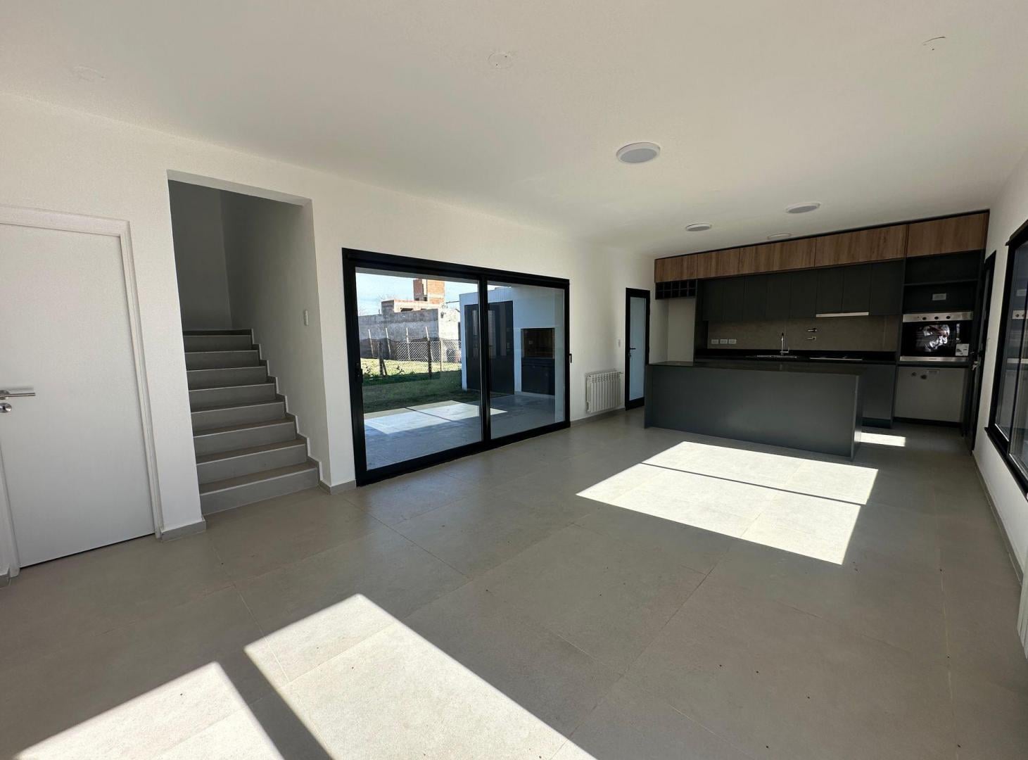 Foto de VENTA DUPLEX 3 DORM A ESTRENAR TALAR DEL ESTE, imagen 1