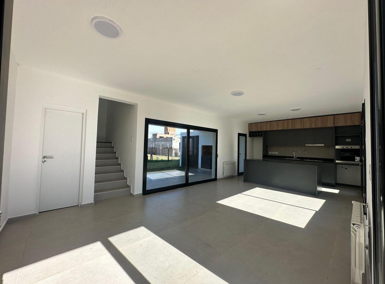 Foto de VENTA DUPLEX 3 DORM A ESTRENAR TALAR DEL ESTE, imagen 3