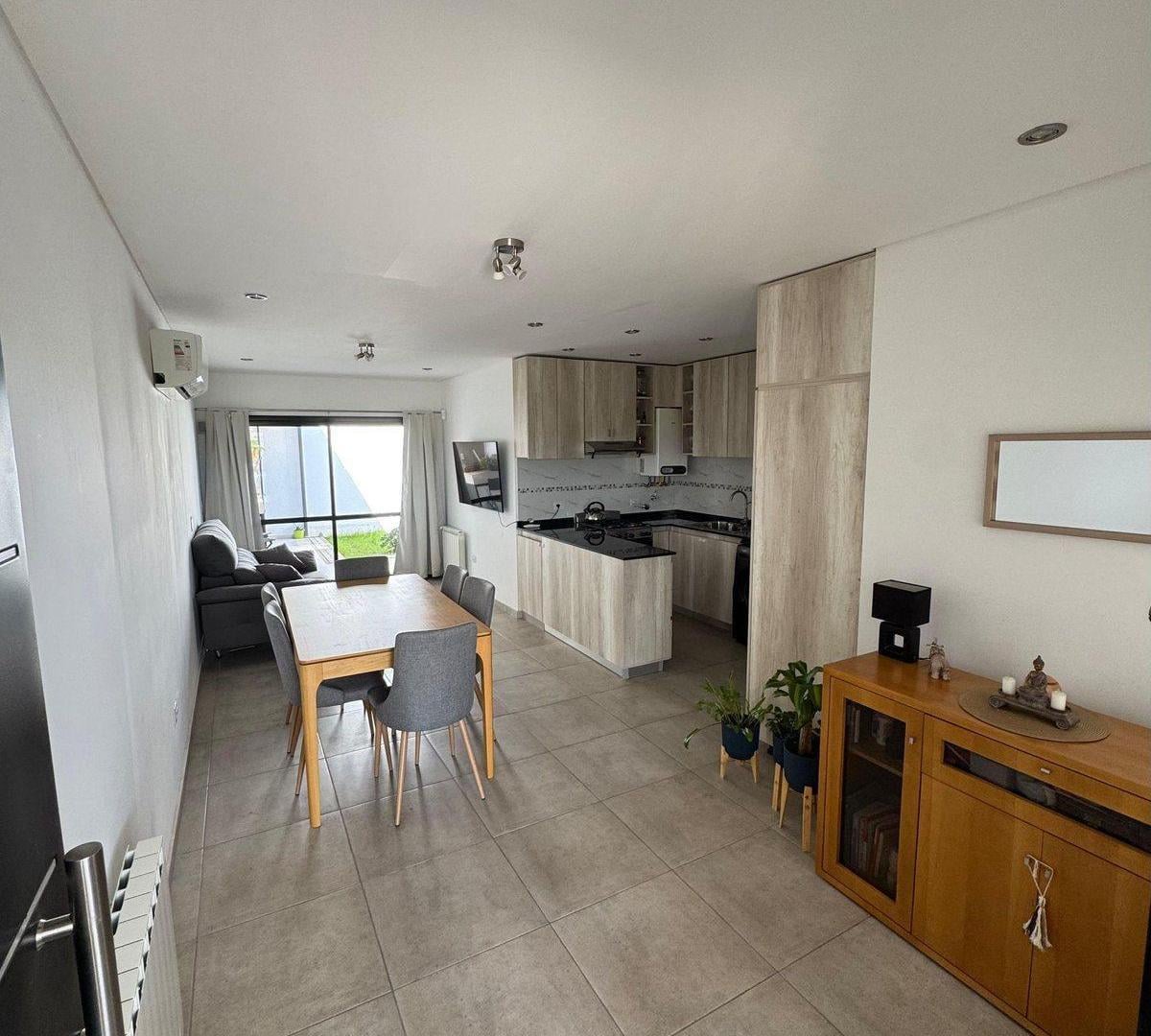 Foto de VENTA DUPLEX PLANTA BAJA COLINAS DE MANANTIALES, imagen 5