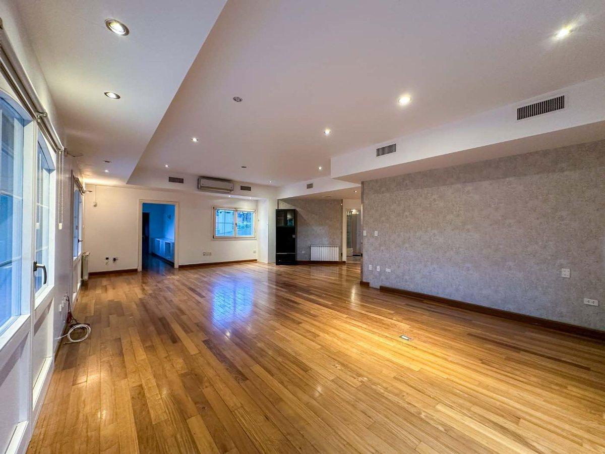 Foto de VENTA EXCLUSIVA CASA VILLA ALLENDE GOLF 5 DORM, imagen 1