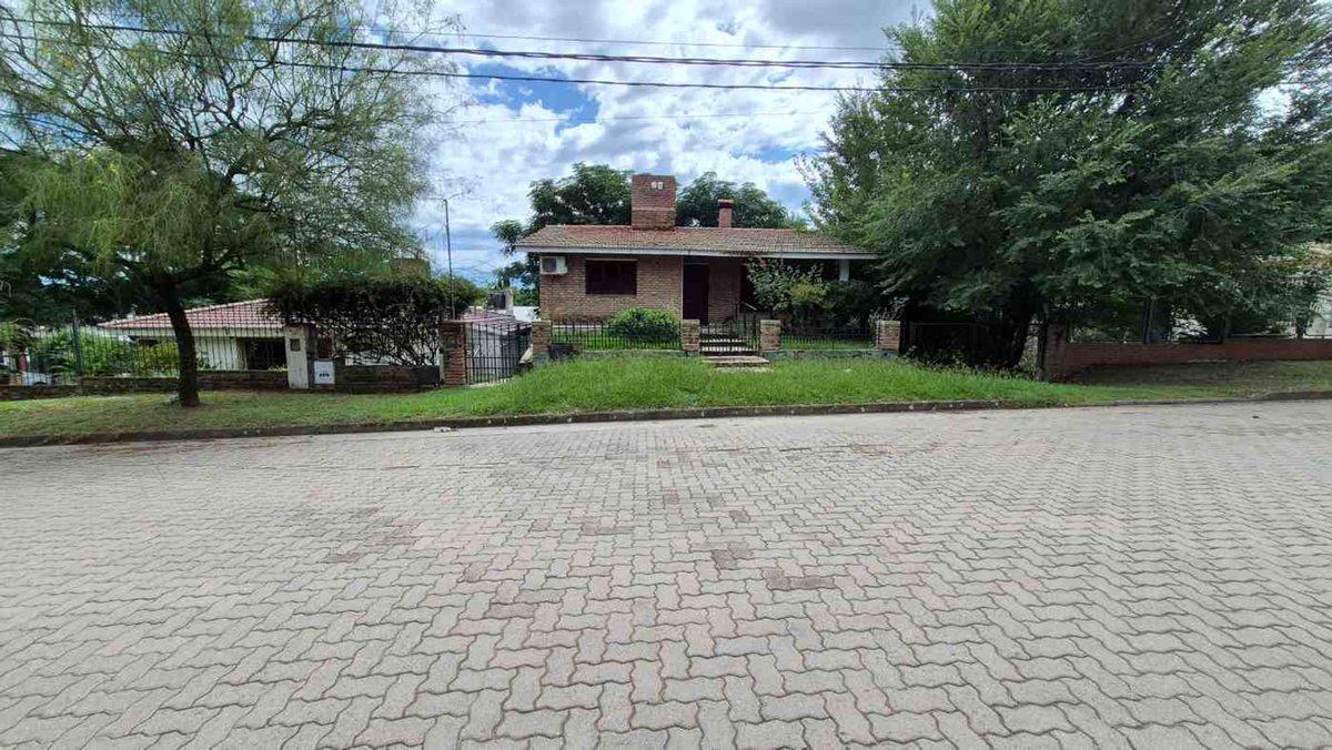 Foto de VENTA CASA MÁS DEPARTAMENTO EN VILLA CARLOS PAZ, imagen 1