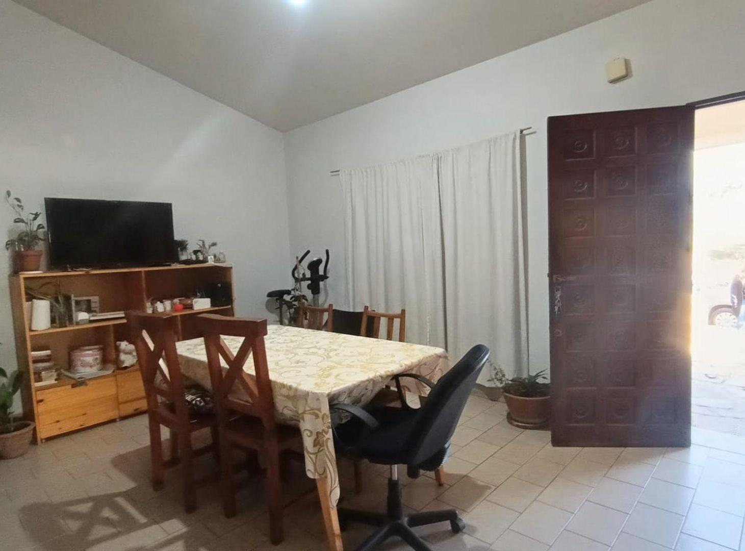 Foto de VENTA CASA MÁS DEPARTAMENTO EN VILLA CARLOS PAZ, imagen 3