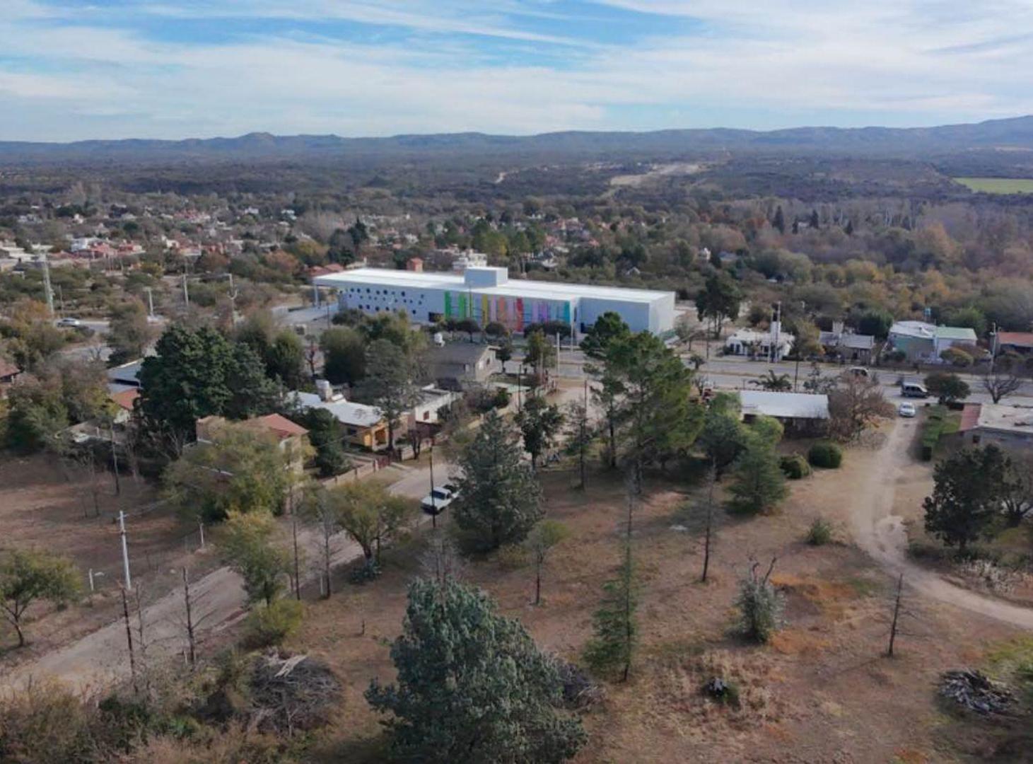 Foto de VENTA LOCAL DPTOS LOTES RUTA INGRESO MINA CLAVERO, imagen 4