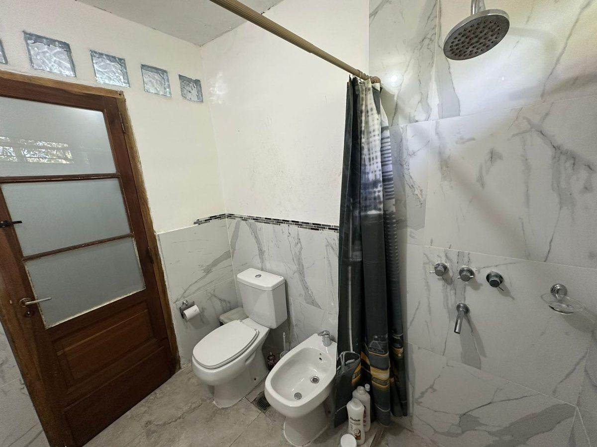 Foto de VENTA CASA 3 DORMITORIOS BARRIO EL CERRITO, imagen 4