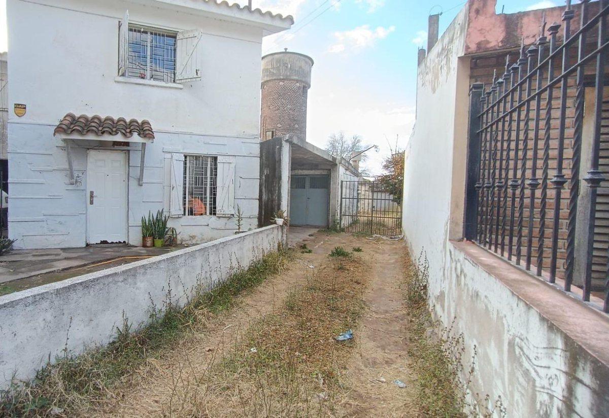 Foto de VENTA CASA 2DORM B VICOR CORDOBA ZONA SUR, imagen 1