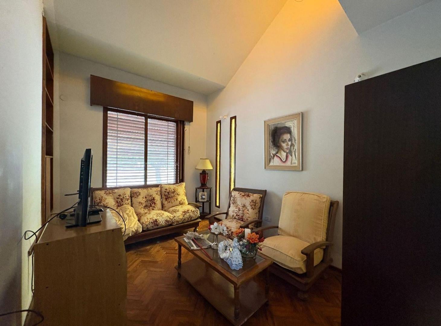 Foto de CASA EN VENTA EN URCA 3 DORM PLANTA BAJA, imagen 2