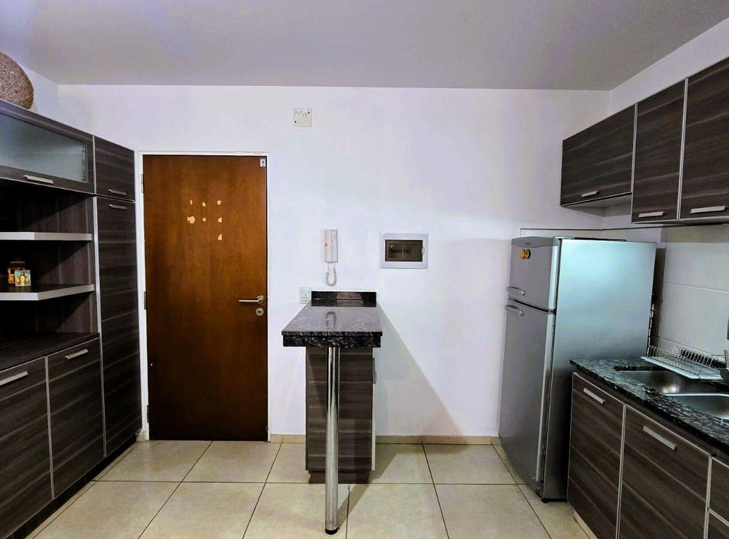 Foto de VENTA DEPARTAMENTO 1 DORMITORIO CENTRO CARLOS PAZ, imagen 1