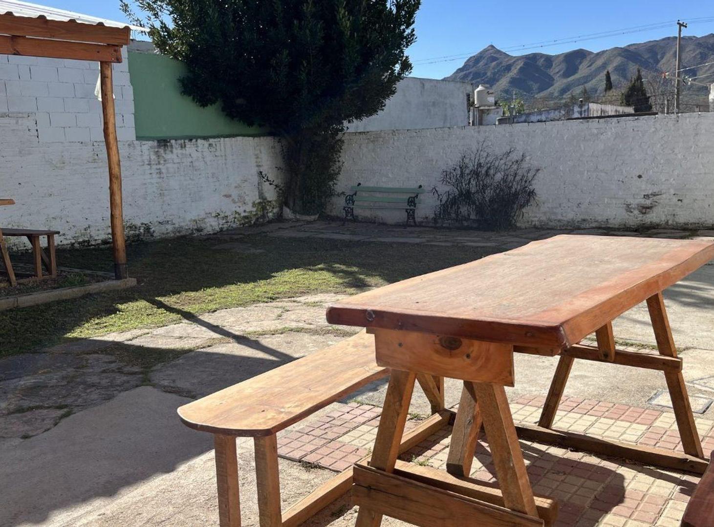 Foto de VENTA CASA 4 DORM EN CENTRO DE COSQUIN, imagen 4