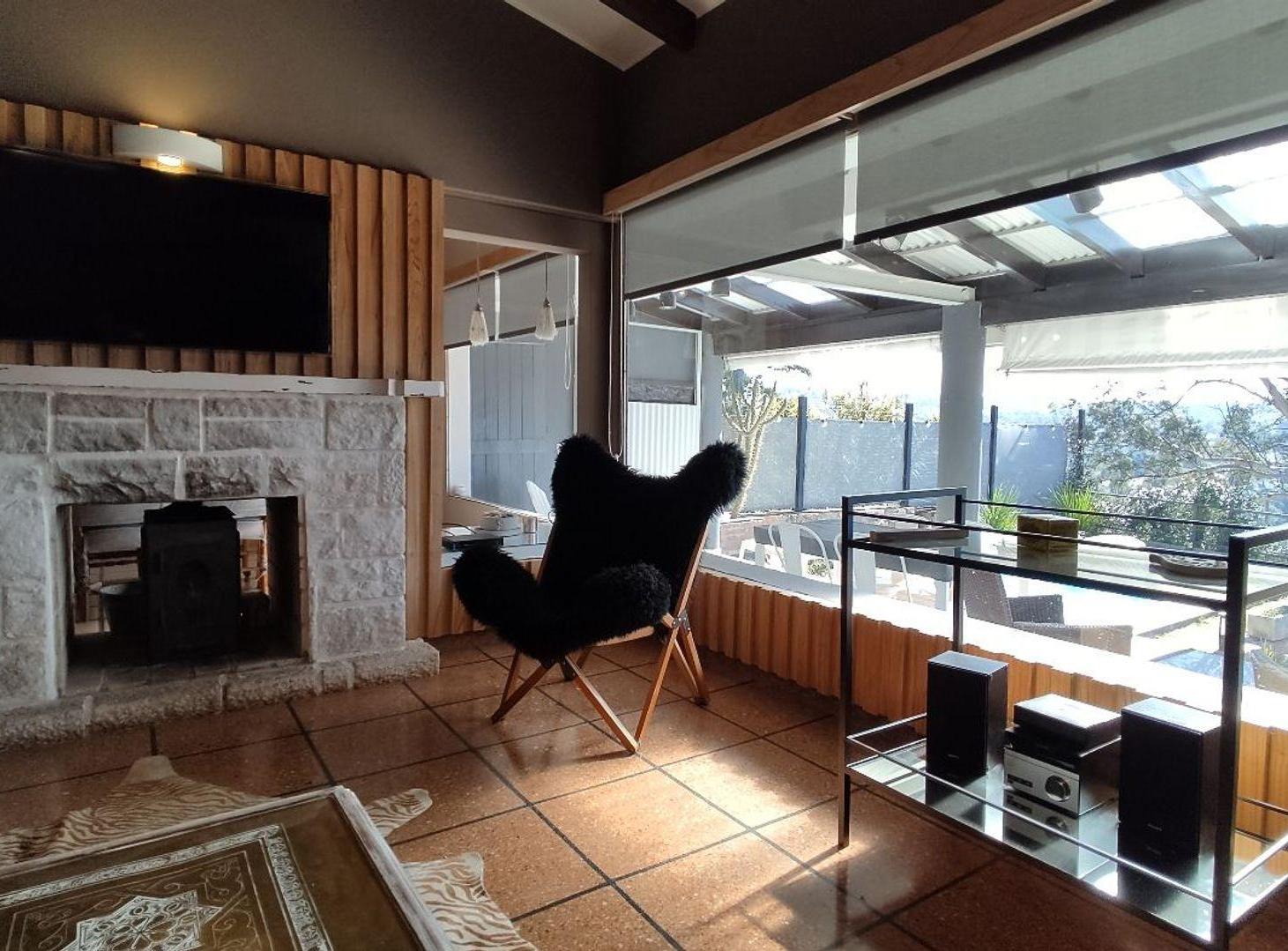 Foto de Venta Casa 3 Dorm Piscina V del Lago Carlos Paz, imagen 2