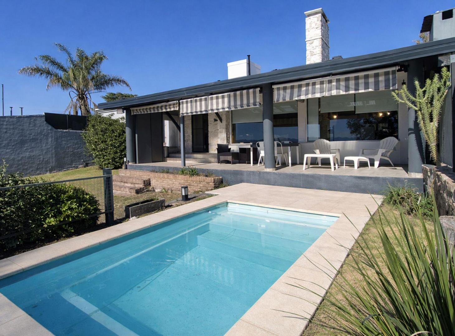 Foto de Venta Casa 3 Dorm Piscina V del Lago Carlos Paz, imagen 1