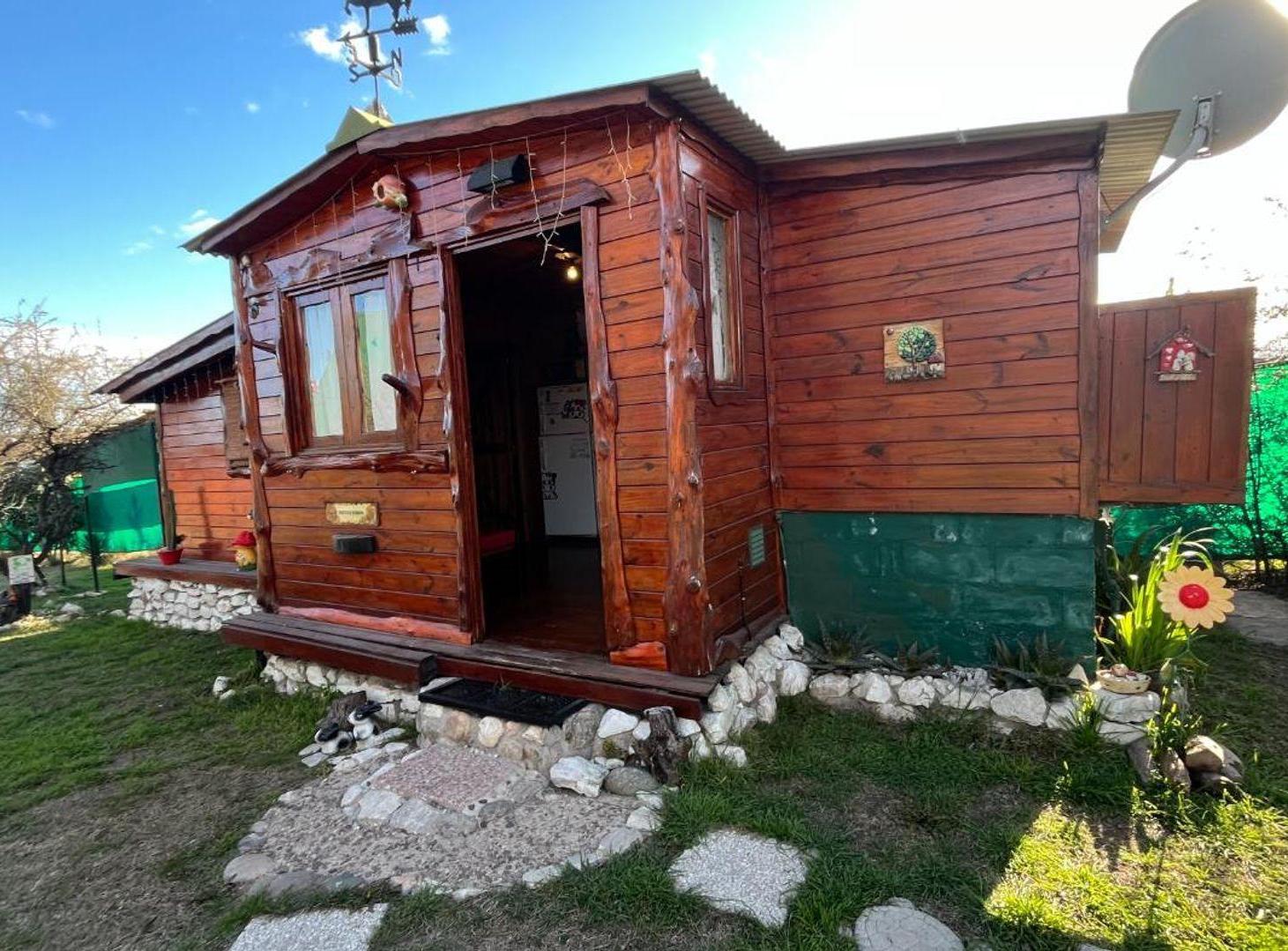 Foto de VENTA CASA 2 DORM Y CABAÑA DE 1 DOR EN SIQUIMAN, imagen 1