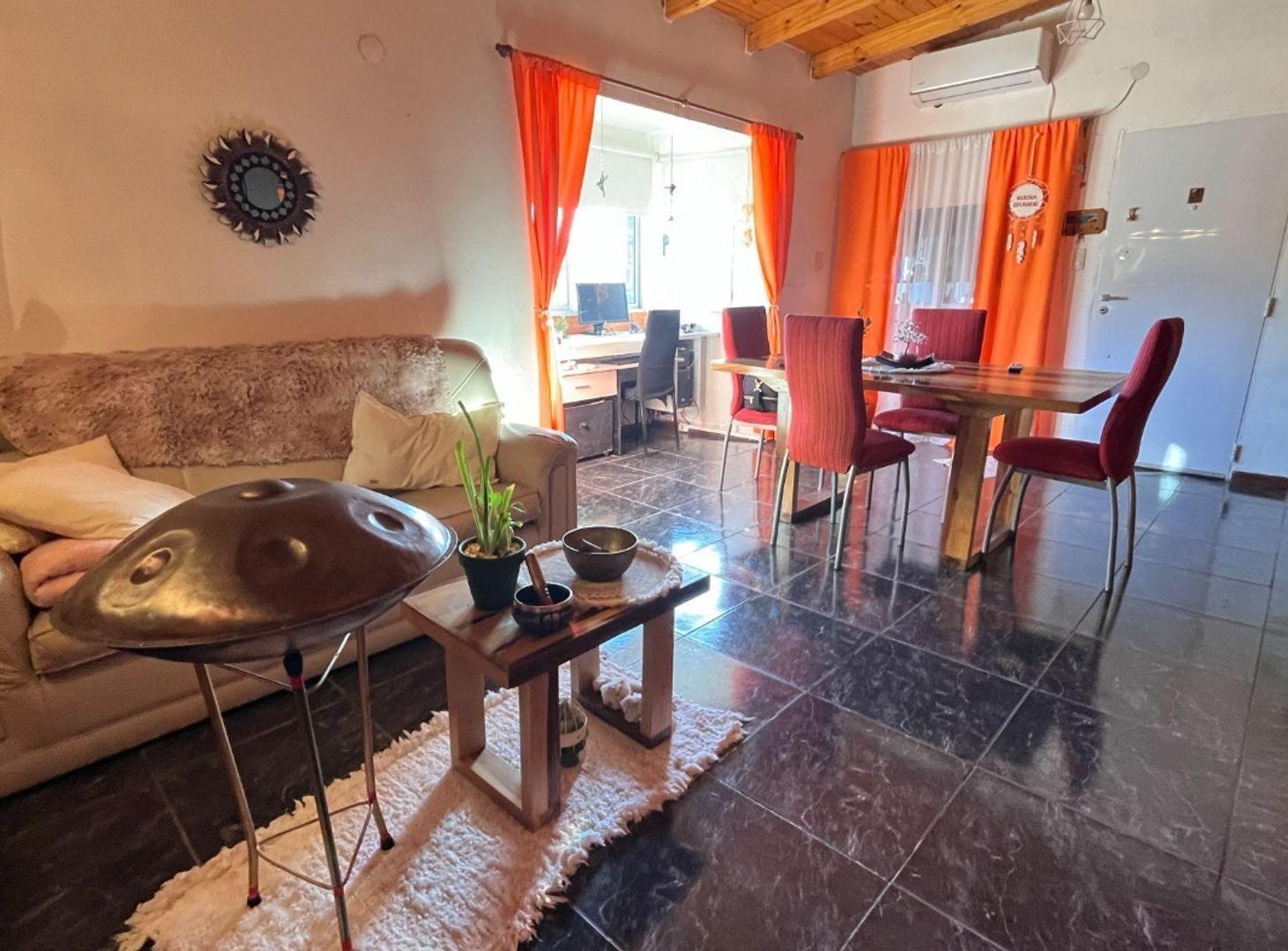 Foto de VENTA CASA 2 DORM Y CABAÑA DE 1 DOR EN SIQUIMAN, imagen 2