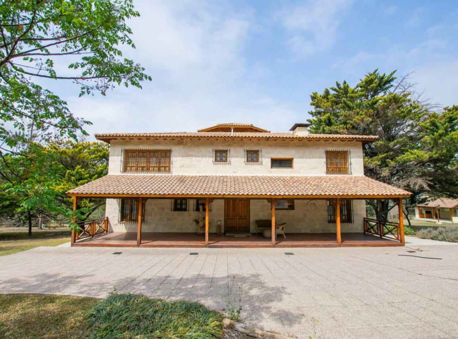 Foto de VENTA CASA RESIDENCIAL EN VILLA GENERAL BELGRANO, imagen 3