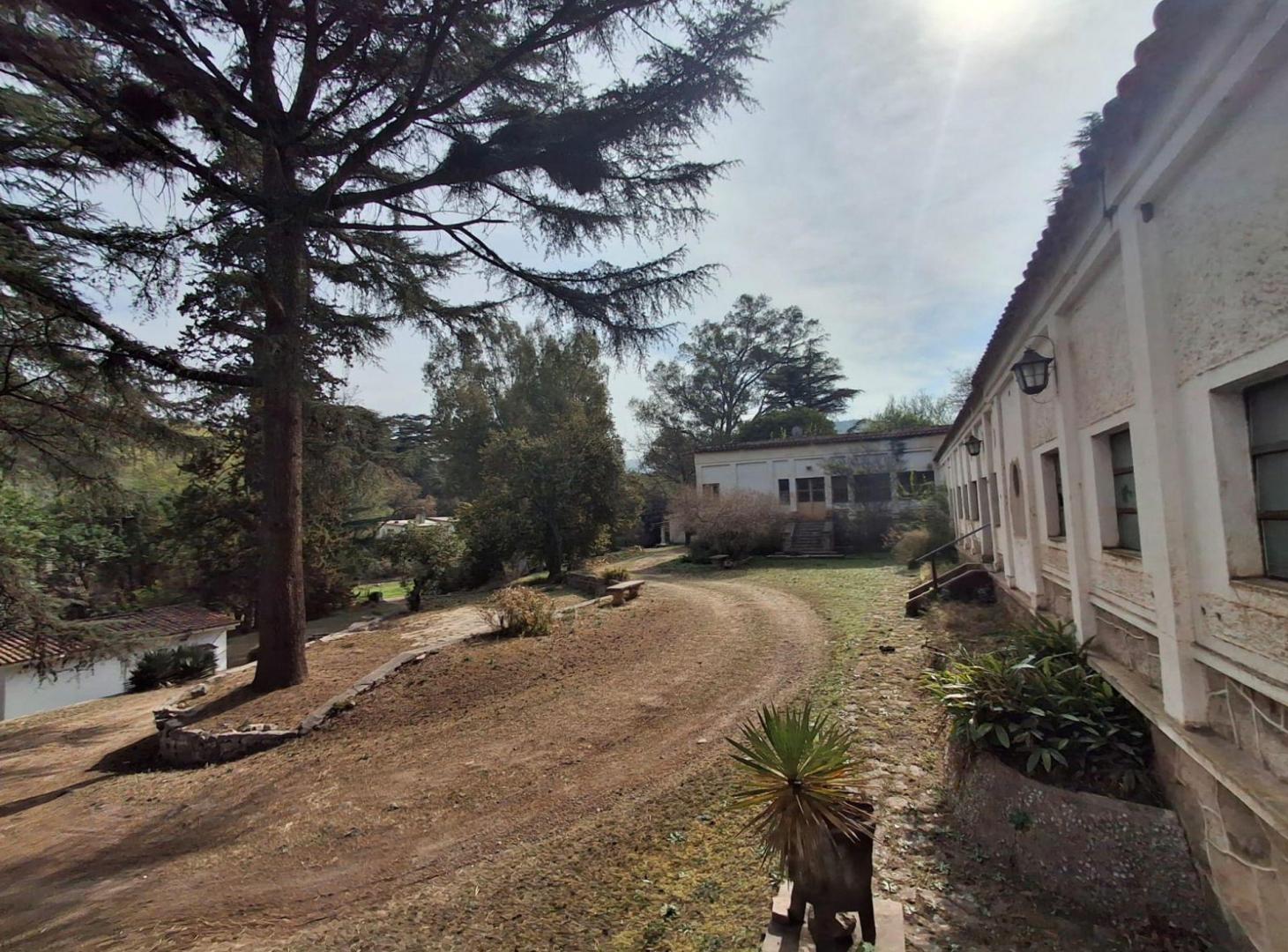 Foto de VENTA PREDIO EX HOTEL LA QUEBRADA RIO CEBALLOS, imagen 4