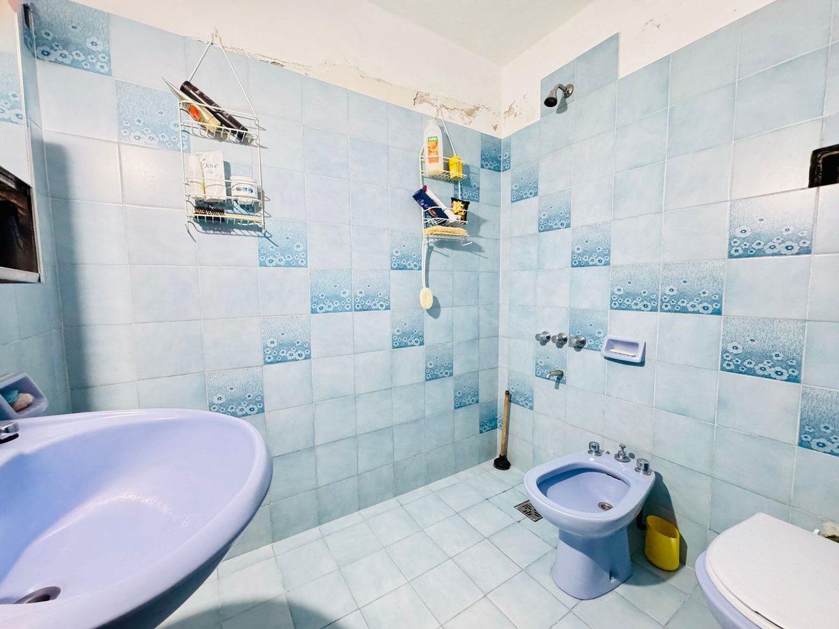 Foto de VENTA CASA 3 DORMITORIOS ARGÜELLO APTO CREDITO, imagen 4