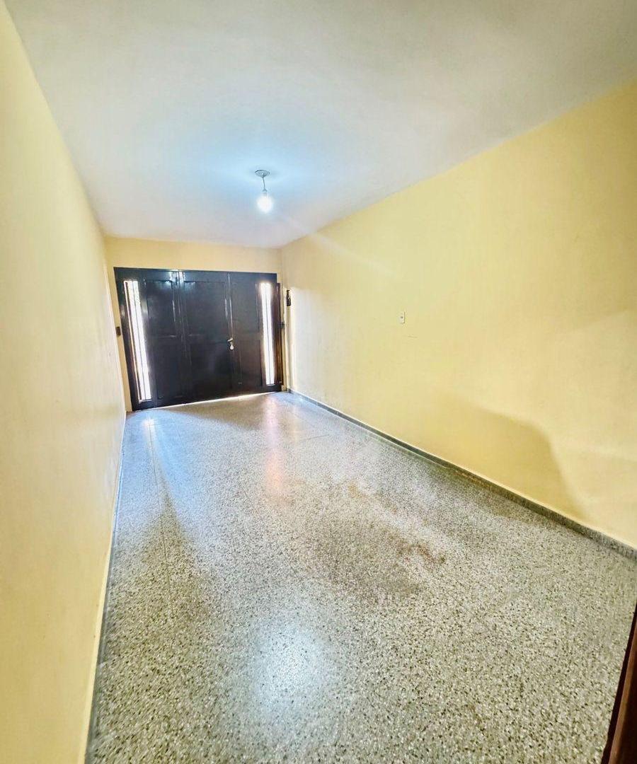 Foto de VENTA CASA 3 DORMITORIOS ARGÜELLO APTO CREDITO, imagen 1