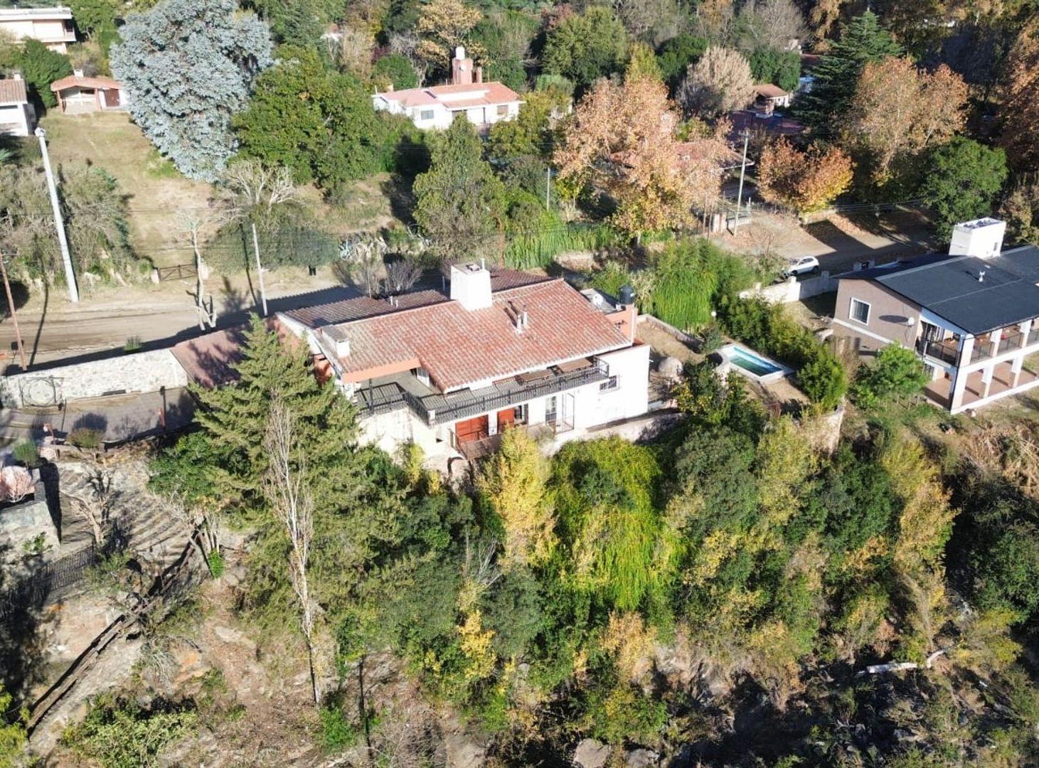 Foto de VENTA CASA 4 DORMIS MÁS DEPARTAMENTO ICHO CRUZ, imagen 2