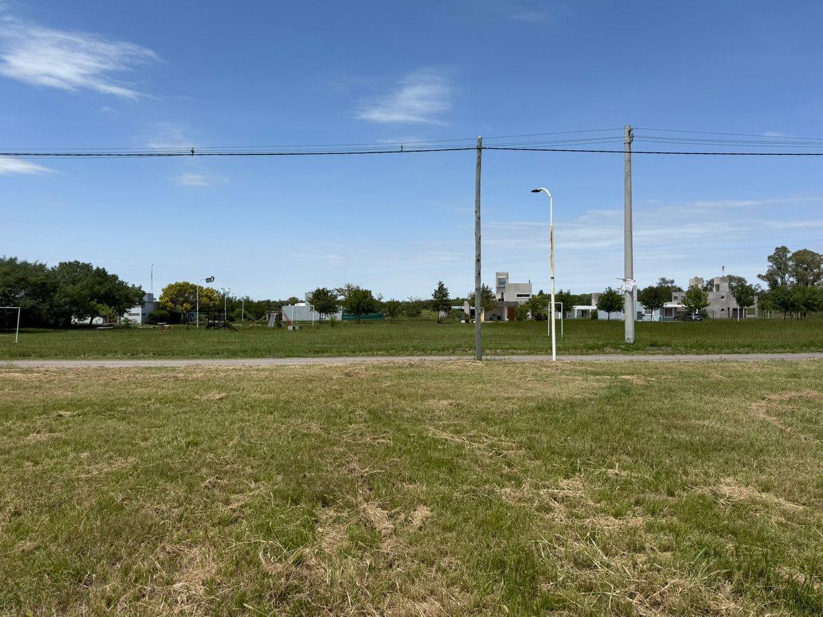 Foto de VENTA LOTE 366 M2 EN SOLES SERRANOS 1 UNQUILLO, imagen 2