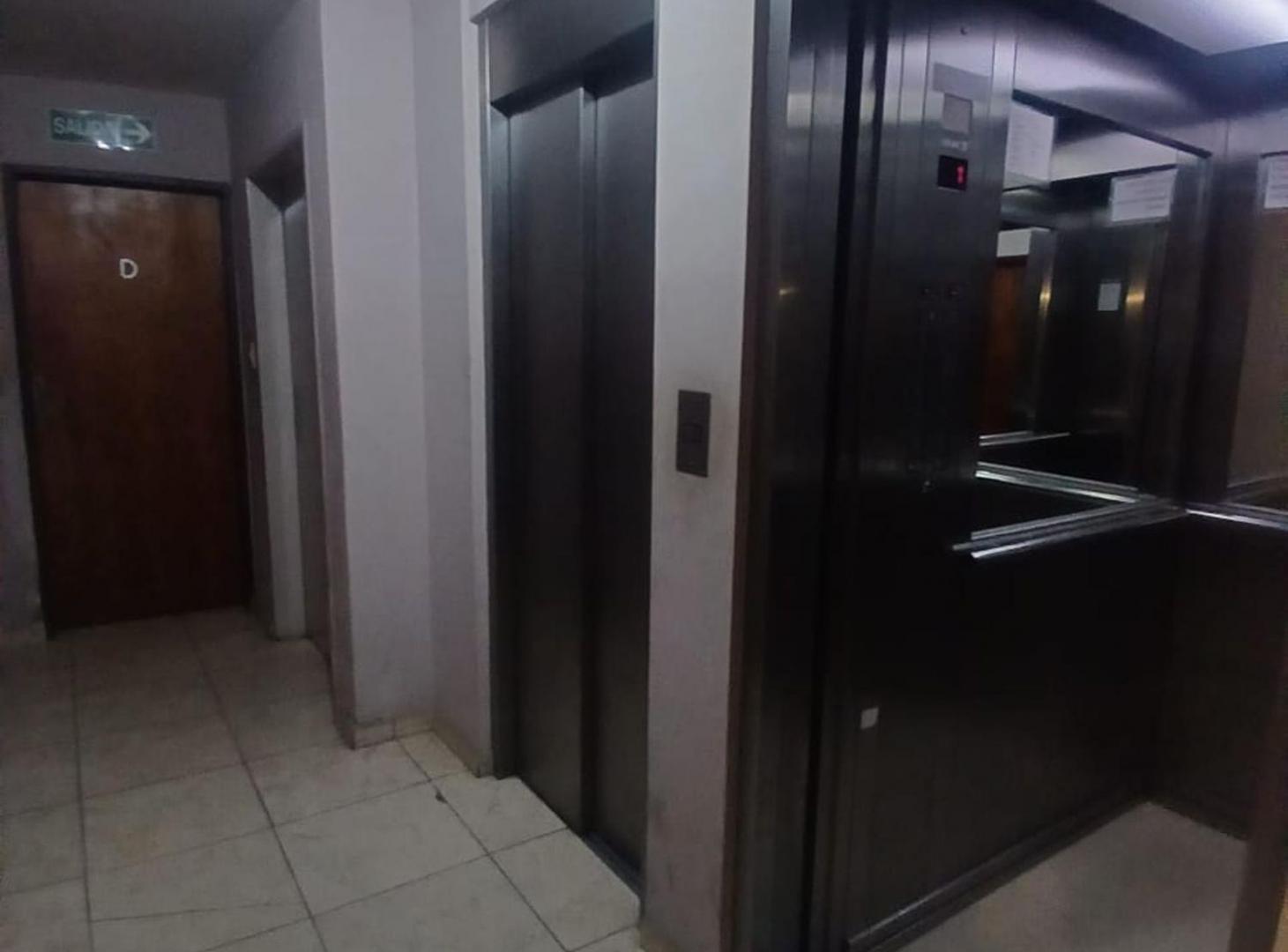 Foto de VENTA DEPTO 1 DORMI CON BALCON / NUEVA CORDOBA, imagen 4