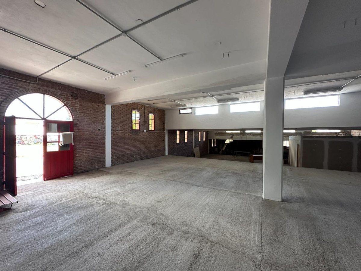 Foto de VENTA LOCAL ESQUINA COMERCIAL MINA CLAVERO CENTRO, imagen 5