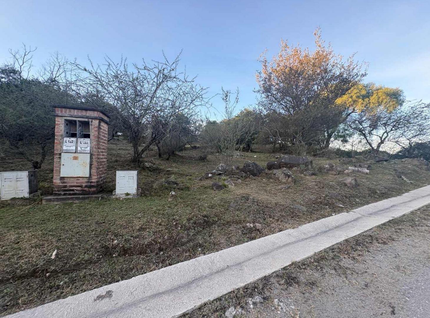 Foto de TERRENO EN VENTA EN TIERRA ALTA 806 M2 MALAGUEÑO, imagen 2