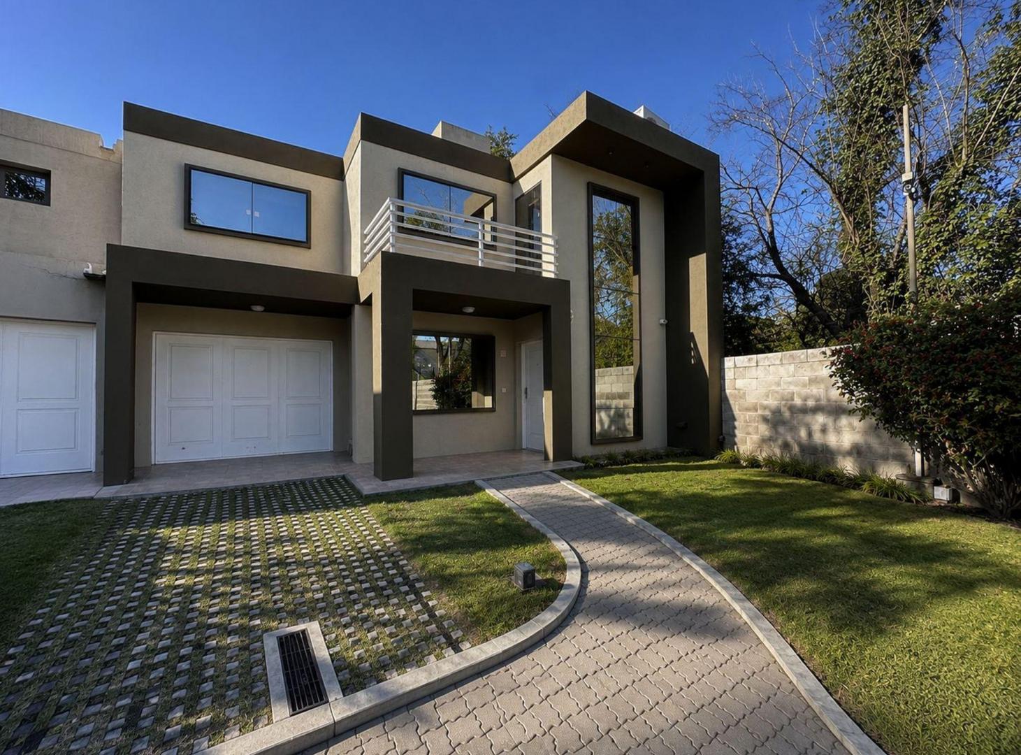 Foto de Venta Duplex housing Arguello con pileta, imagen 1