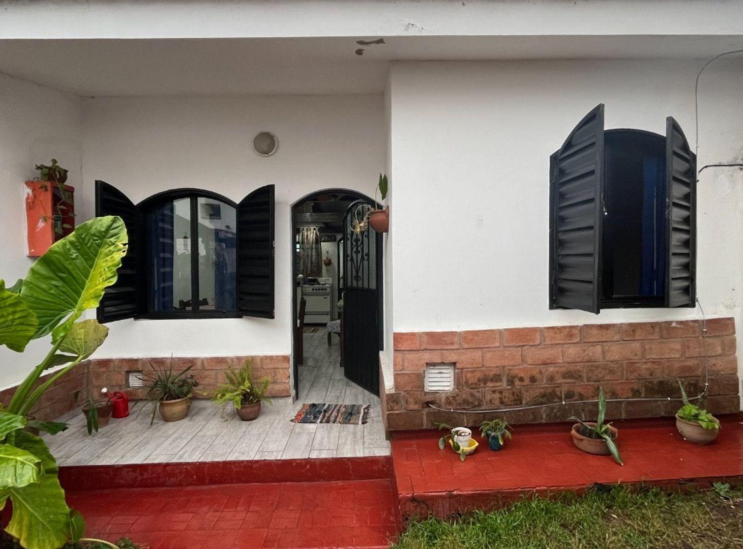 Foto de VENTA PH 2 DORMITORIOS COCHERA PATIO CARLOS PAZ, imagen 3