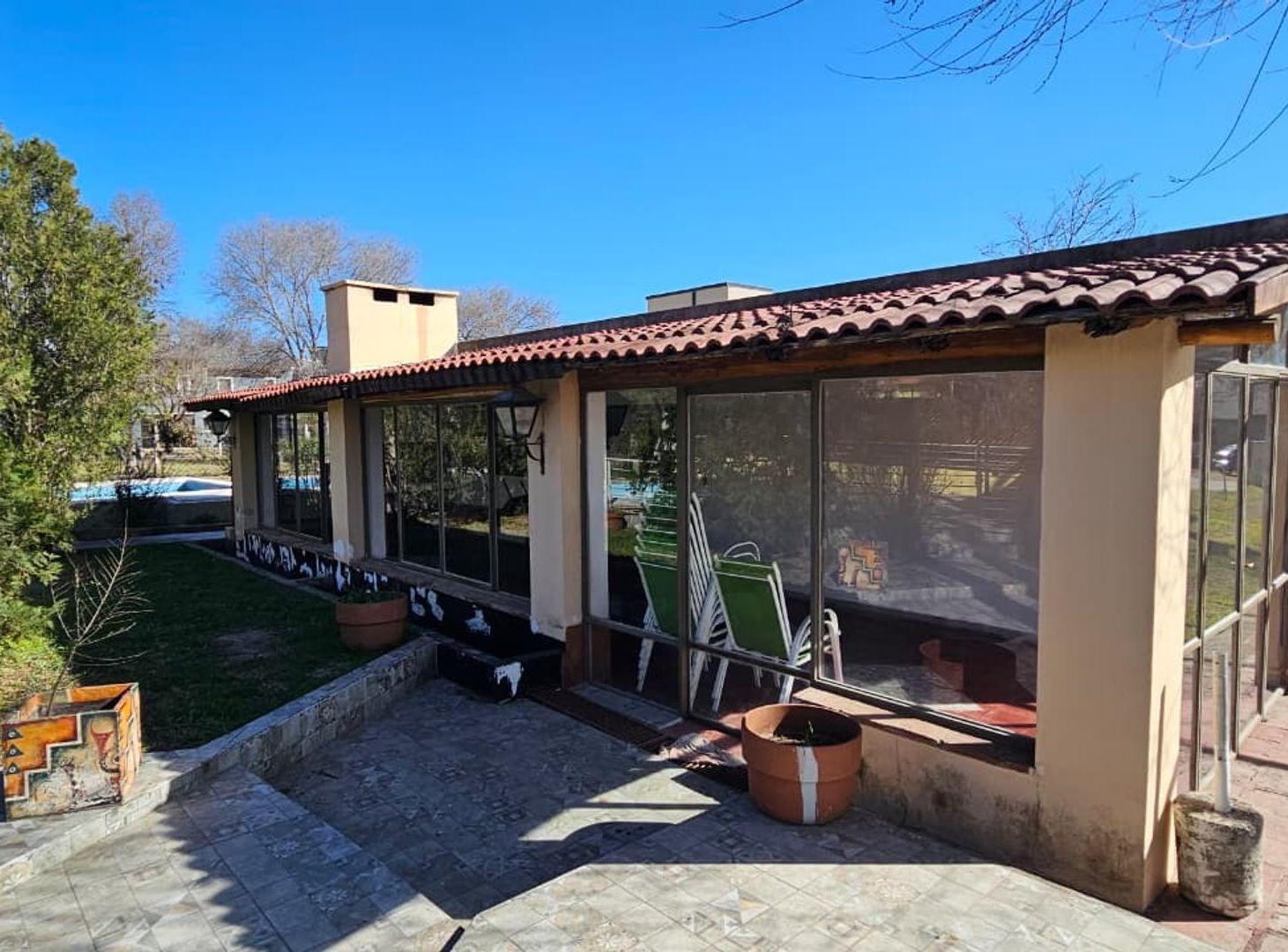 Foto de VENTA CASA 2 DORM CON PILETA EN EL DORADO 1, imagen 2