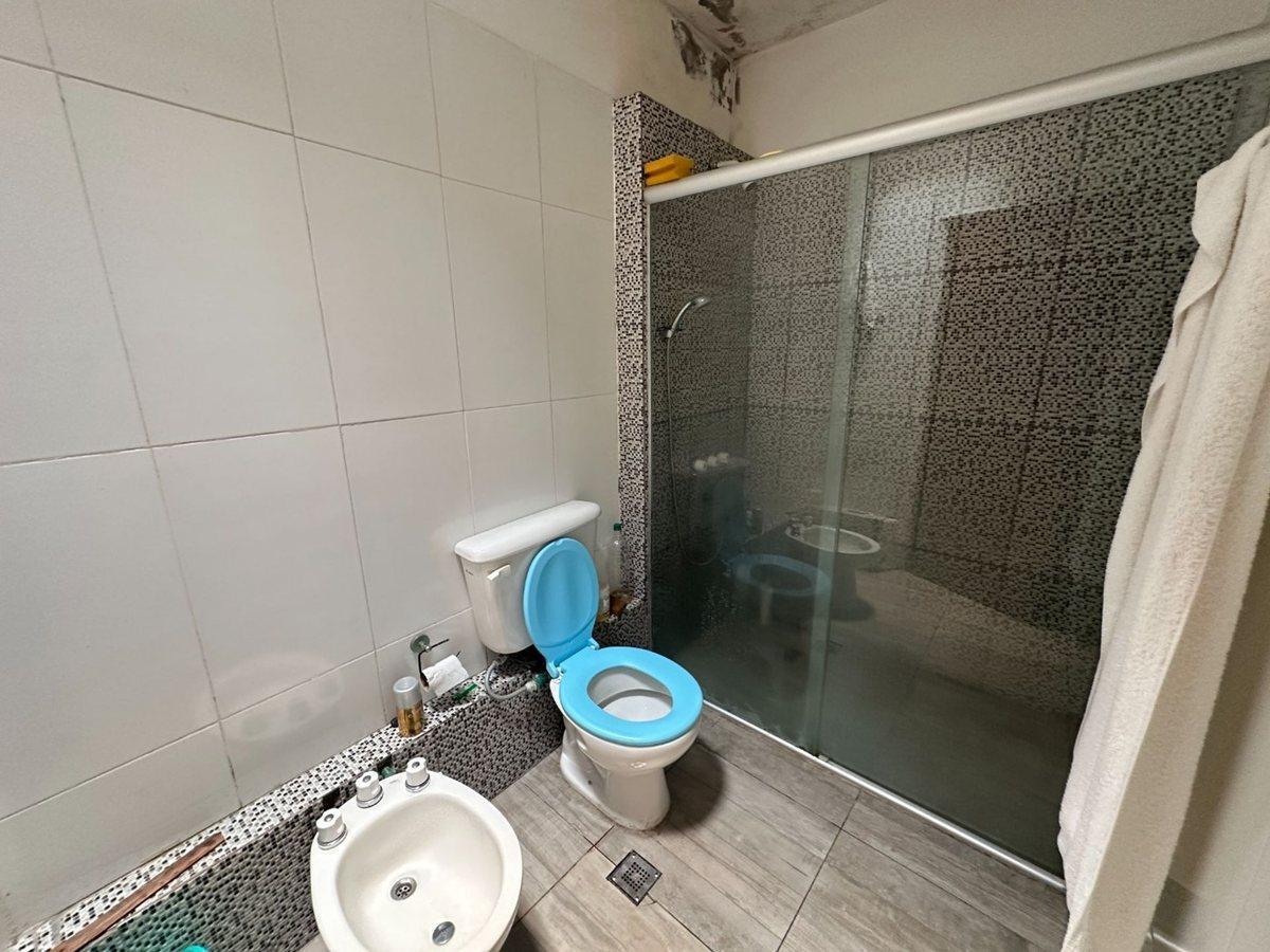 Foto de VENTA LOCAL CASA Y DPTOS EN RUTA 14 MINA CLAVERO, imagen 4