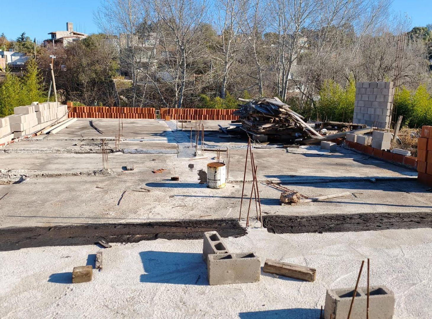 Foto de LOTE 700 M2 CON MEJORAS VILLA DEL LAGO CARLOS PAZ, imagen 5