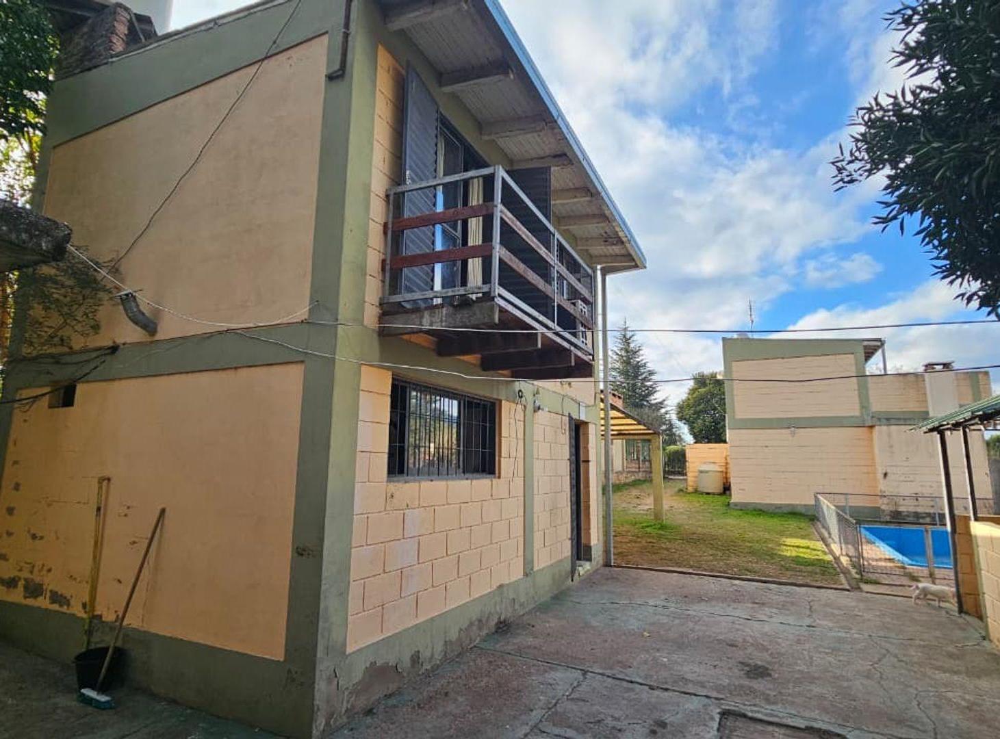Foto de VENTA 2 DUPLEX CON PILETA FRENTE AL LAGO BIALET M., imagen 4